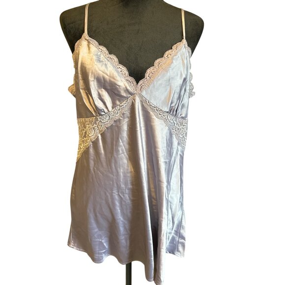 Jennifer Lopez Other - Jennifer Lopez XXL Satin & Lace Gray Chemise With Panty Set